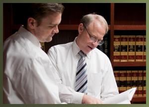 Photo of Kansas City bankruptcy lawyers discussing cases