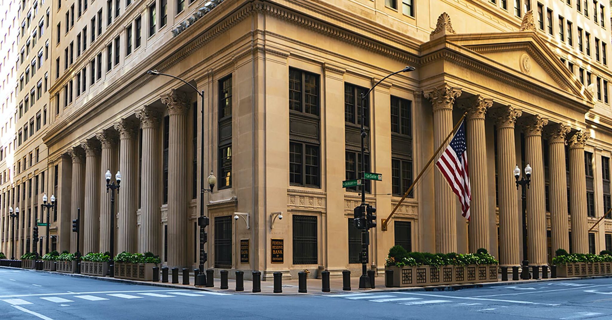 Americans Finally Start to Feel the Sting From the Fed’s Rate Hikes